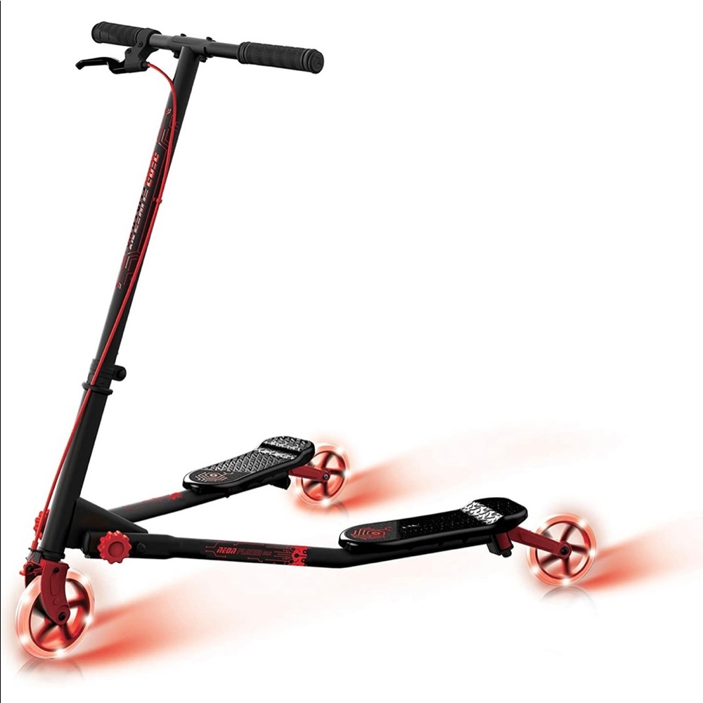 🛴Brand New Yvolution ‘Flicker’ Scooter🛴
